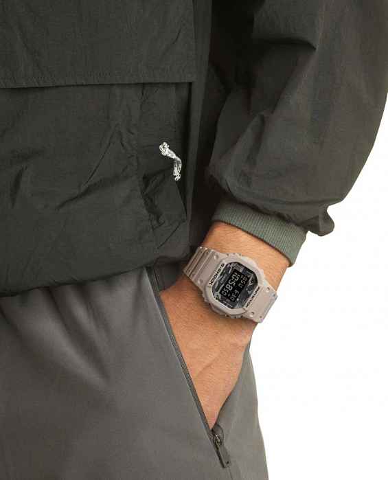 DW-5600CA-8ER